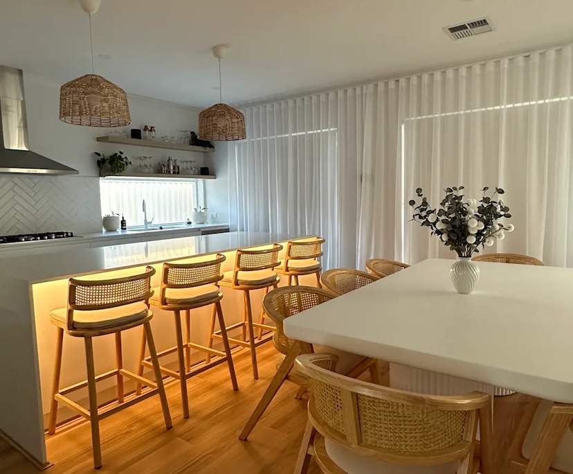 Furnished room with own bathroom