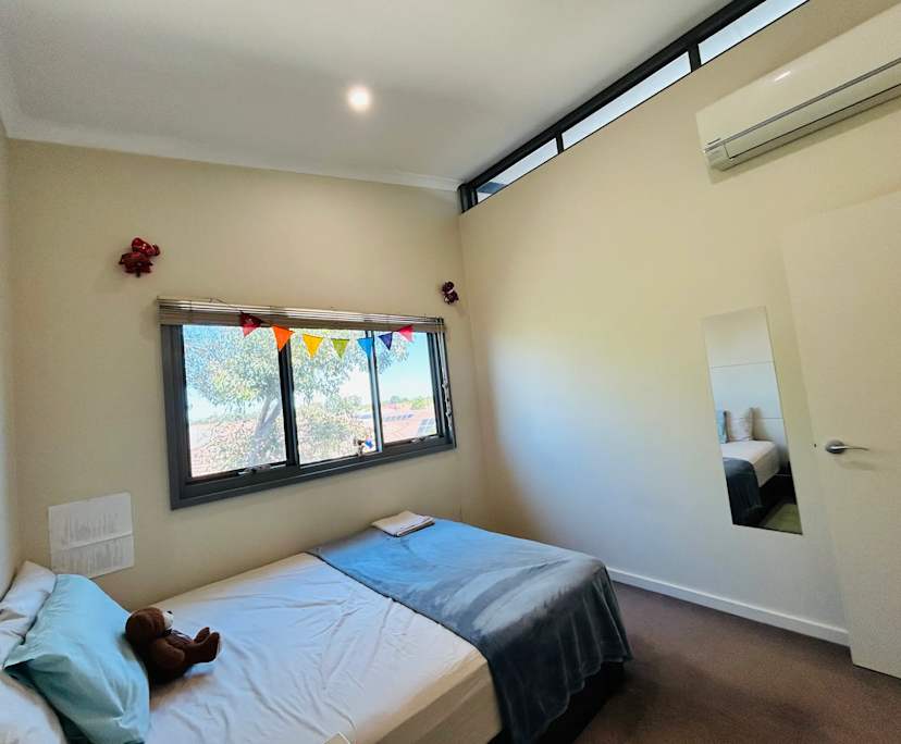 $360, Flatshare, 2 bathrooms, Success WA 6164