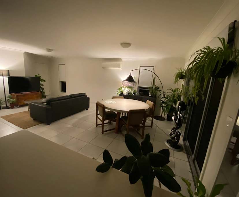 $365, Share-house, 3 bathrooms, Calamvale QLD 4116