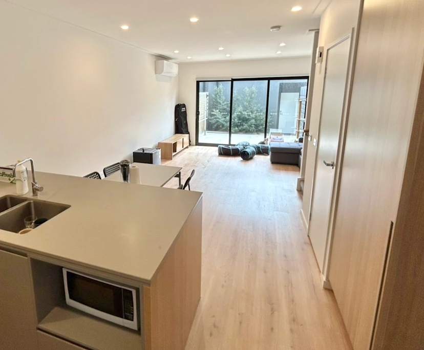 Furnished room with ensuite in a share house