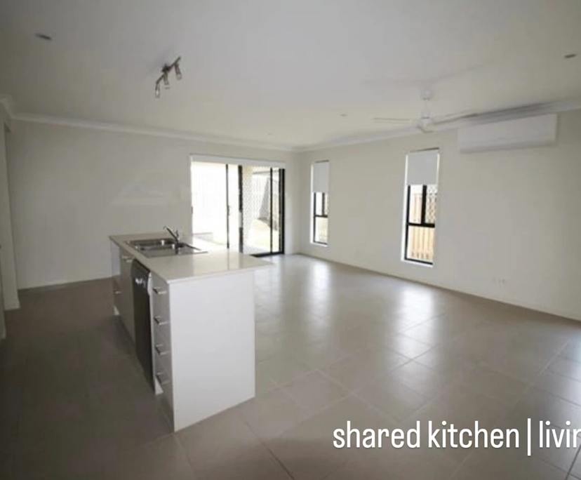 Unfurnished room in a share house