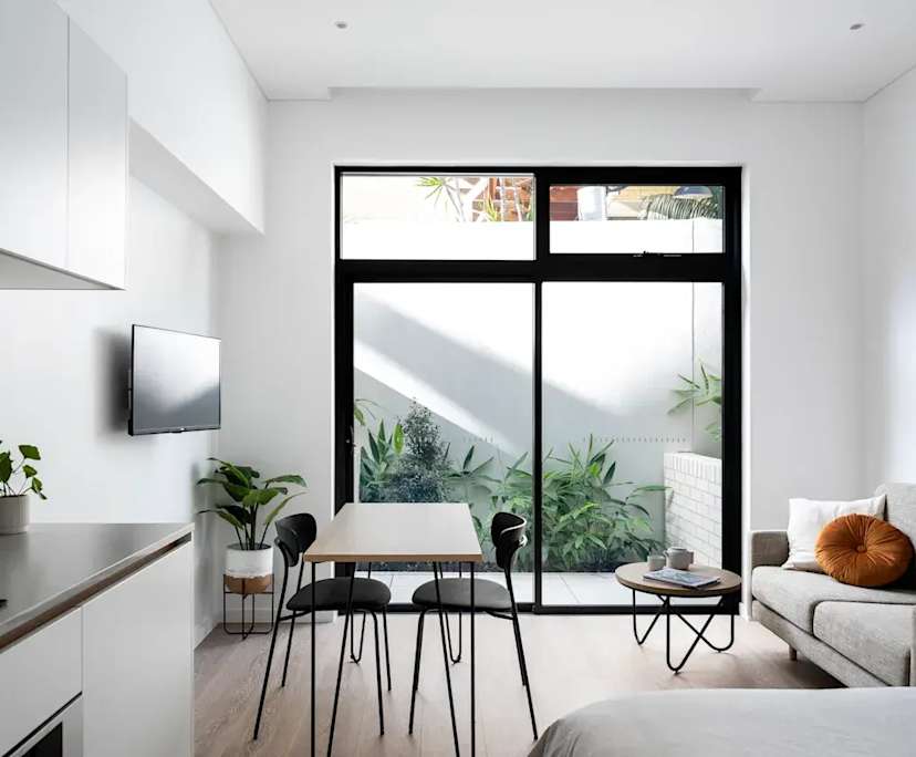 $730, Studio, 1 bathroom, Glebe NSW 2037