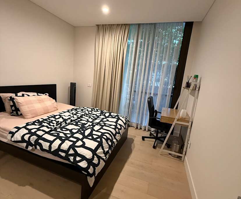 Furnished room with own bathroom