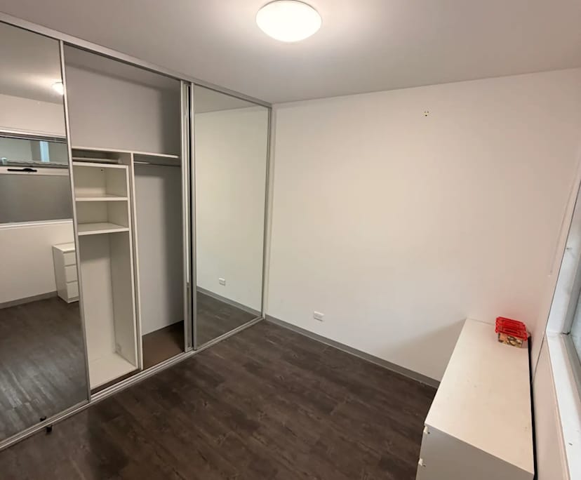 Unfurnished room in a flatshare