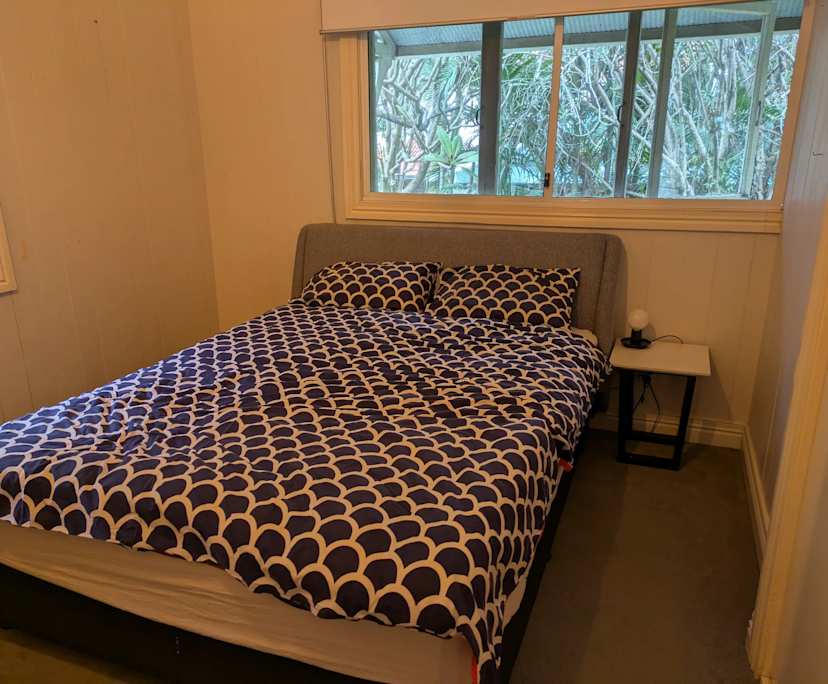 Room in a share house