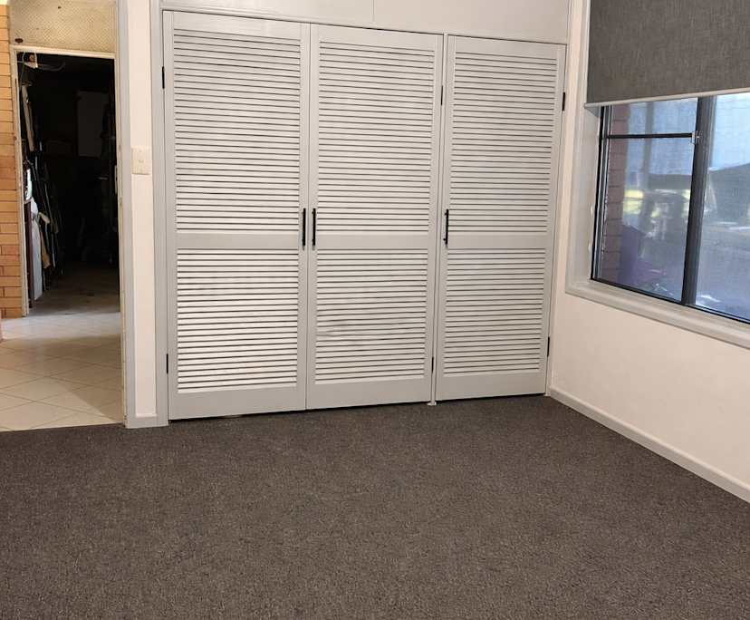 Unfurnished room in a share house