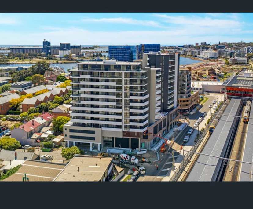 $650, 1-bed, 1 bathroom, Wickham NSW 2293