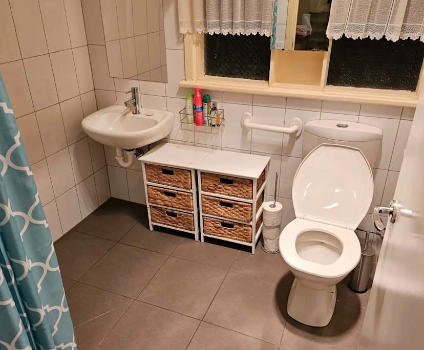 $220-250, Share-house, 2 rooms, Sunshine VIC 3020, Sunshine VIC 3020