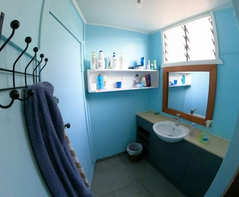 Furnished room in a share house