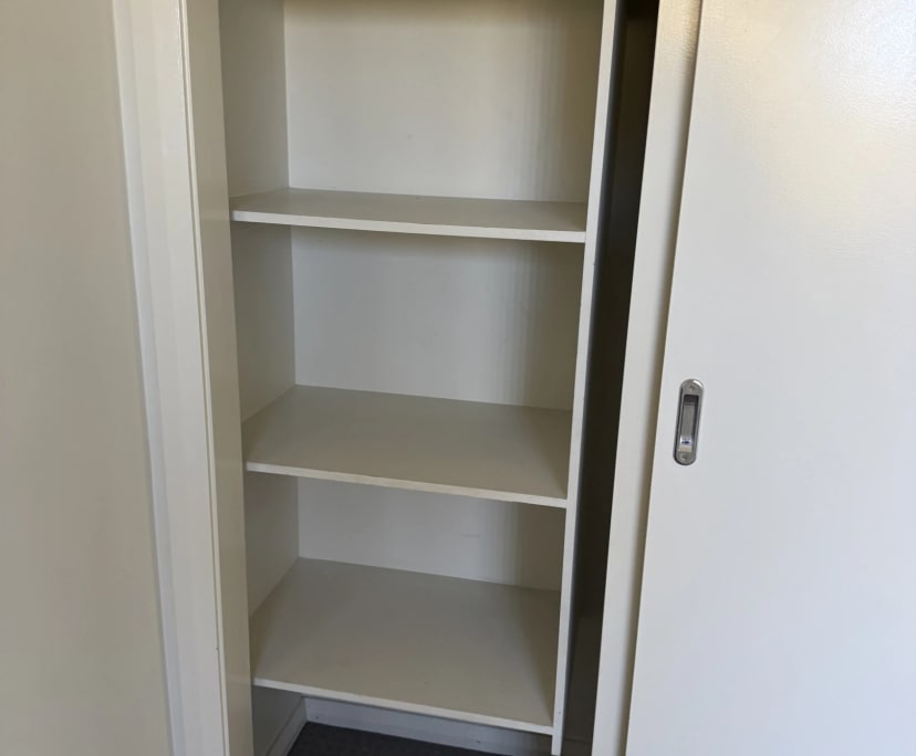 Unfurnished room in a share house