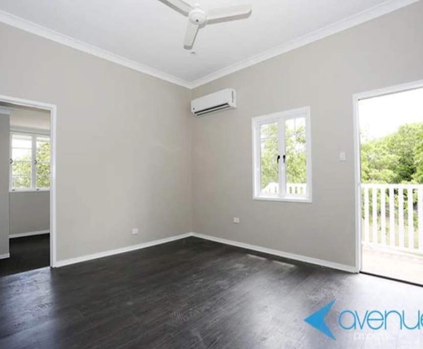 $215, Share-house, 3 bathrooms, Fairfield QLD 4103