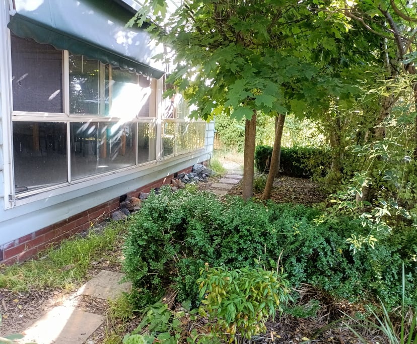 2 Rooms for Rent in Ballarat East, VIC 110130, U...