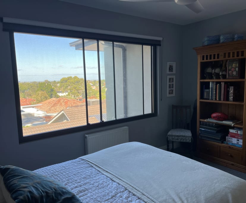 $350, Share-house, 4 bathrooms, Surrey Hills VIC 3127