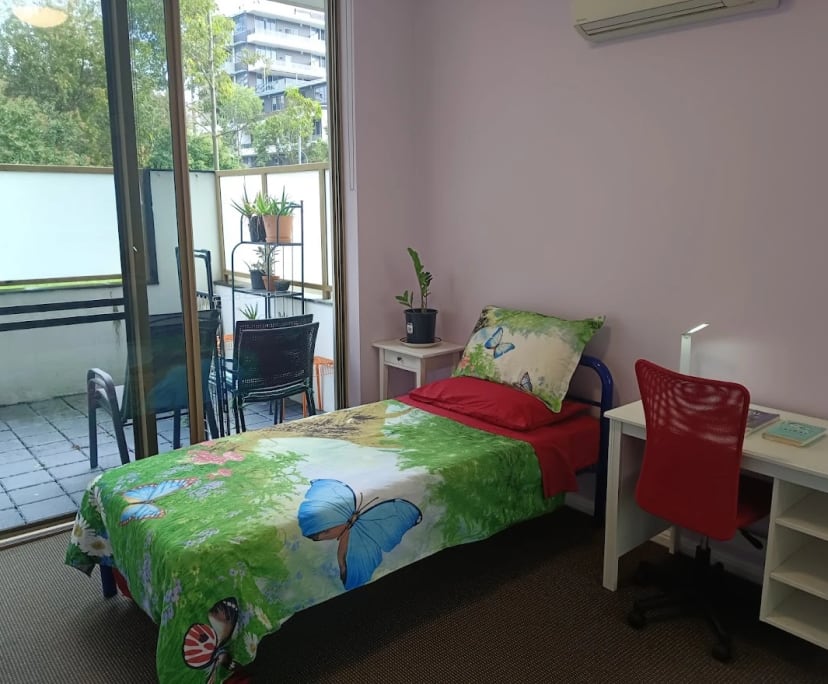 Furnished room with own bathroom