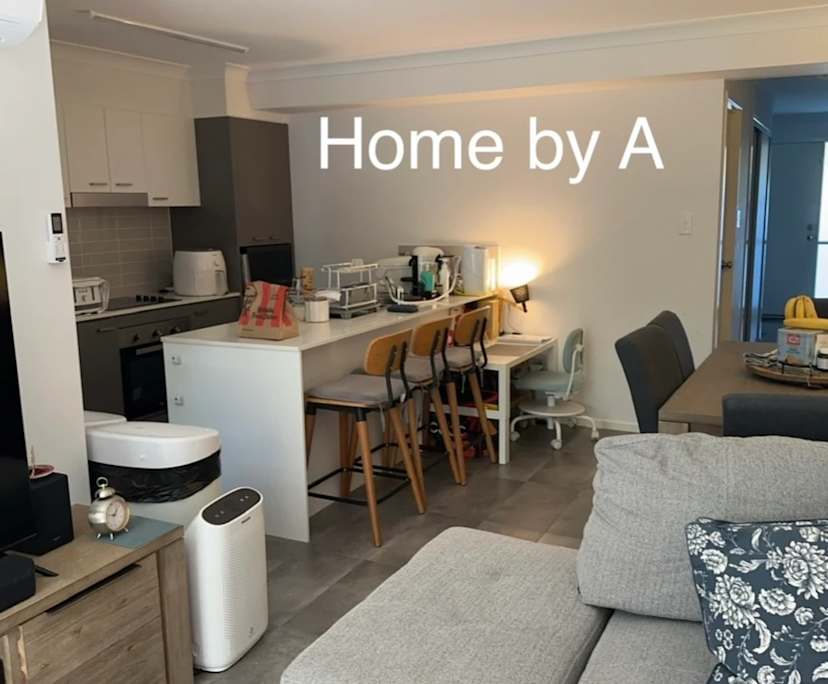 $350, Share-house, 3 bathrooms, Richlands QLD 4077