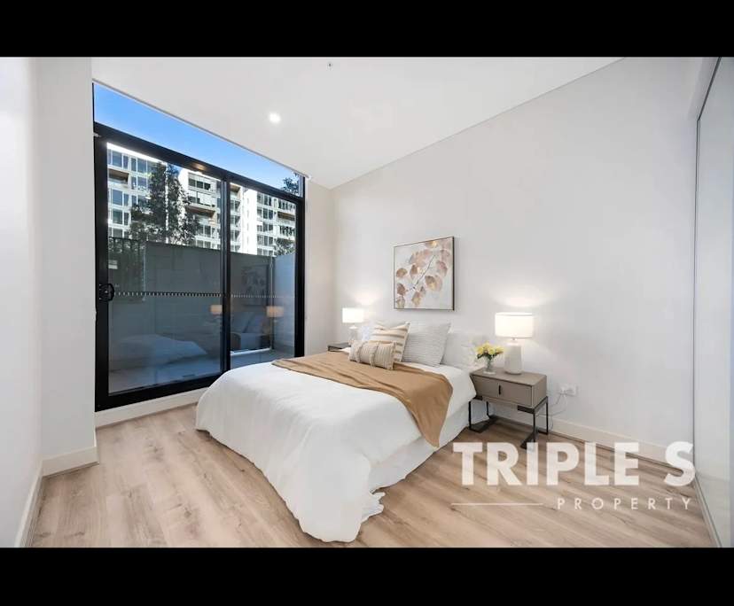 Furnished room in a flatshare