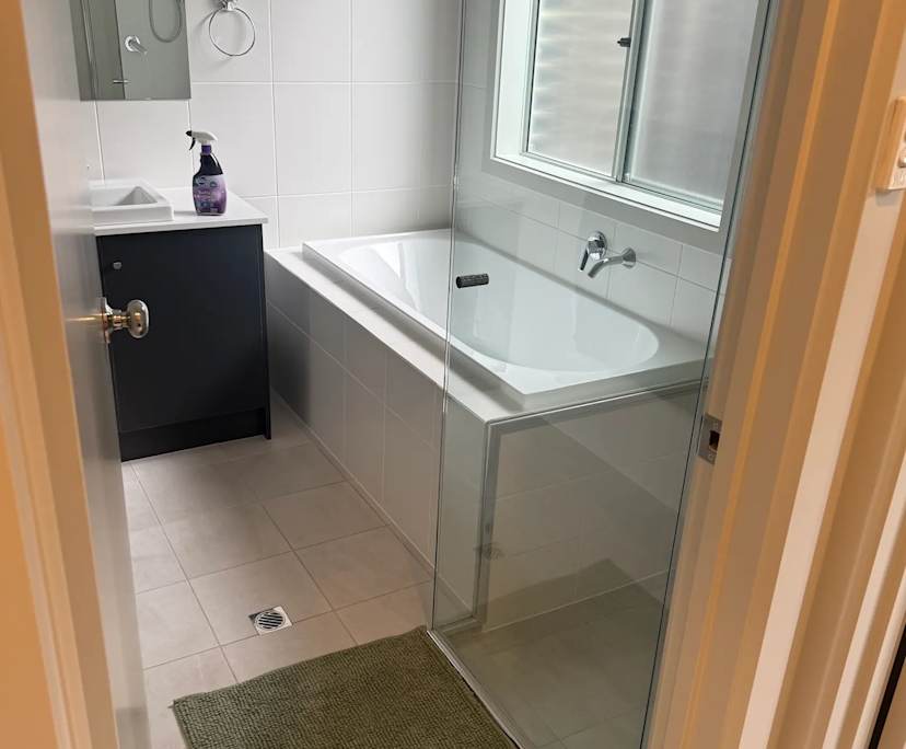 $300, Share-house, 4 bathrooms, Pennington SA 5013