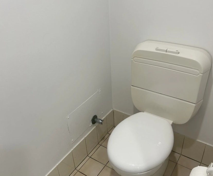 $420, Flatshare, 3 bathrooms, Surfers Paradise QLD 4217