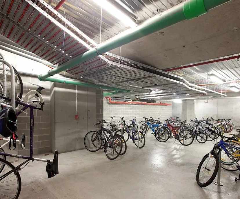 $750, 1-bed, 1 bathroom, Melbourne VIC 3000