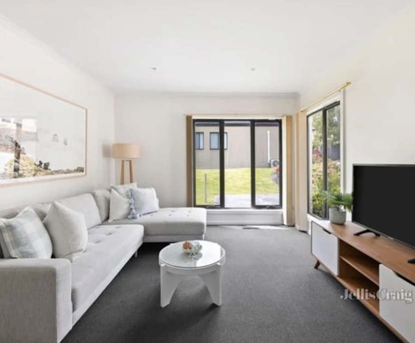 Unfurnished room in a share house