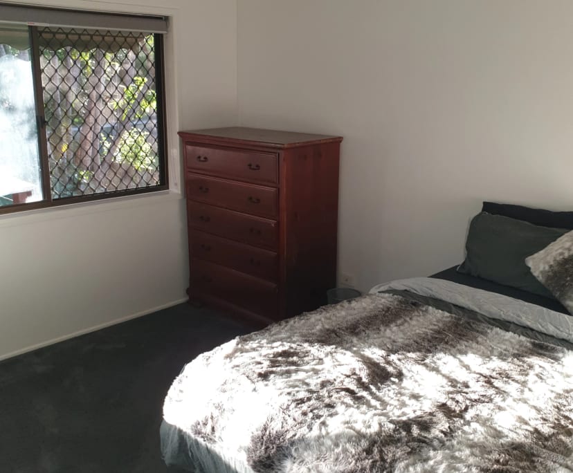 $250, Share-house, 3 bathrooms, Springwood QLD 4127