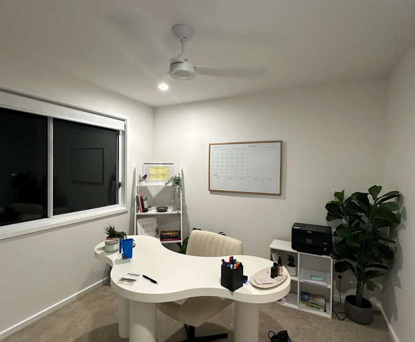 Unfurnished room in a share house