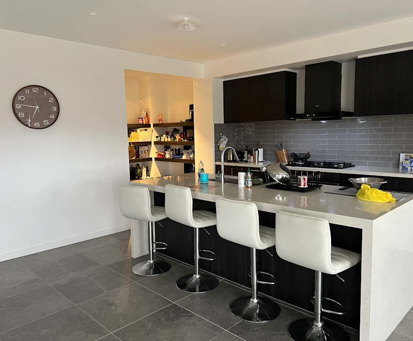 propertyImage
