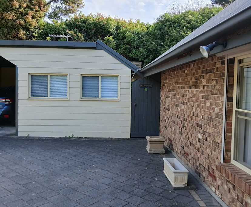 Furnished room studio flat for rent