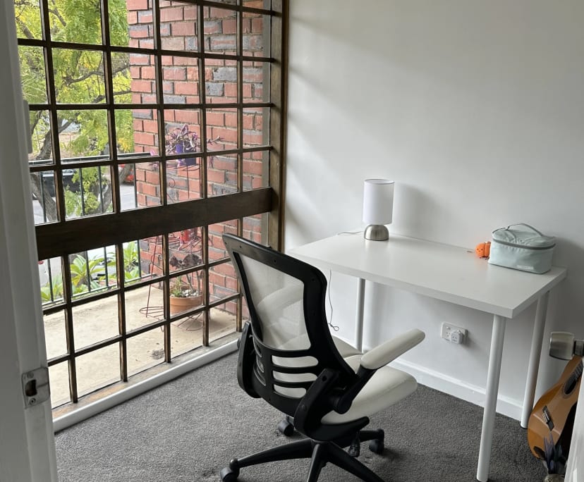 Unfurnished room in a share house