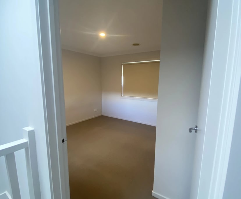Unfurnished room in a share house