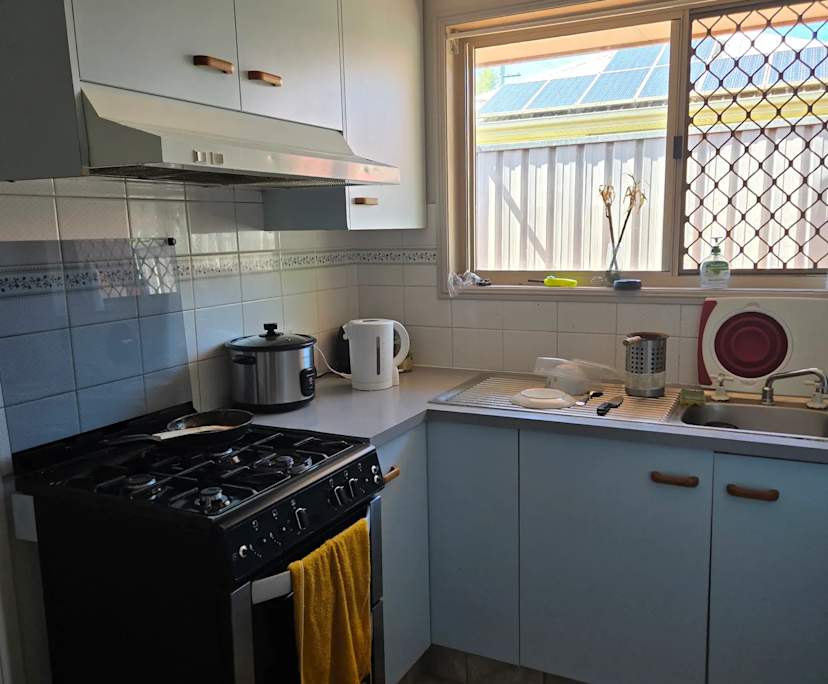 $300, Flatshare, 3 bathrooms, Kearneys Spring QLD 4350