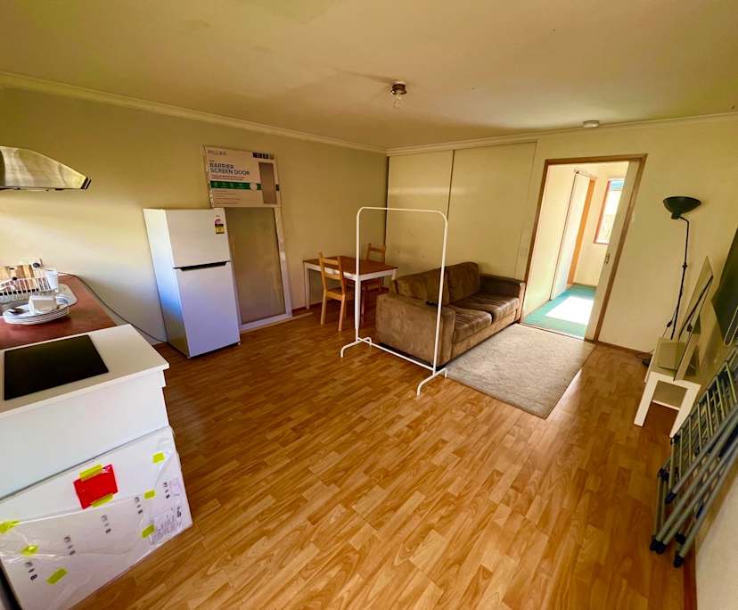$450, Granny-flat, 1 bathroom, Huntingdale VIC 3166