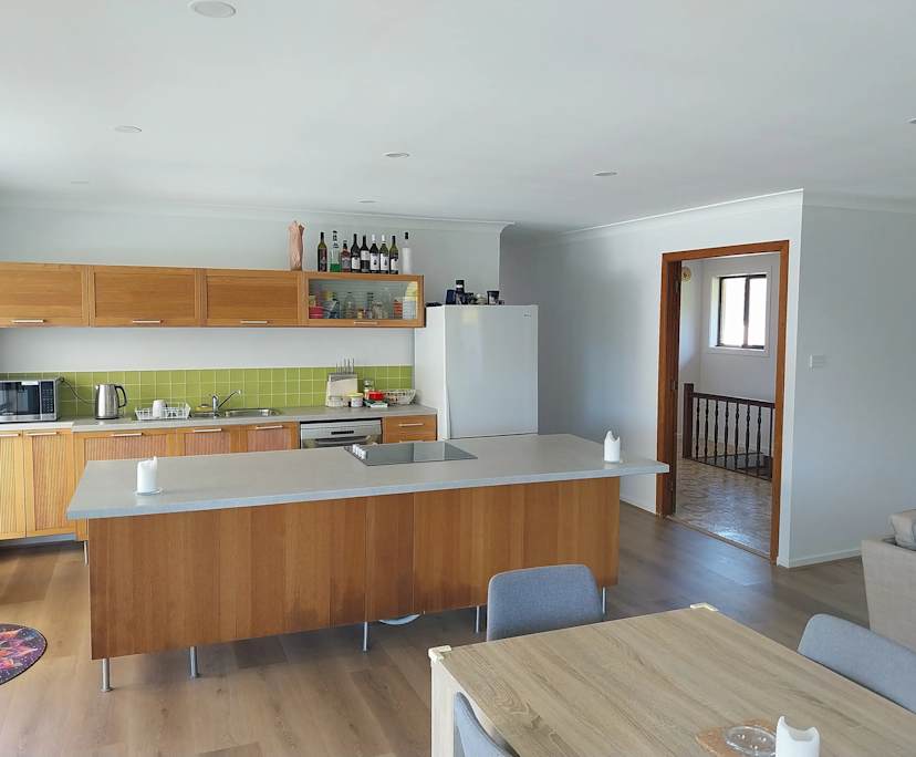 Unfurnished room with ensuite in a flatshare