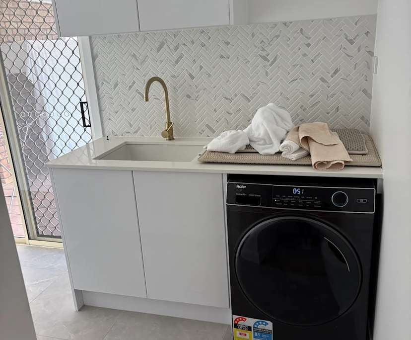 $500, Share-house, 3 bathrooms, Clear Island Waters QLD 4226