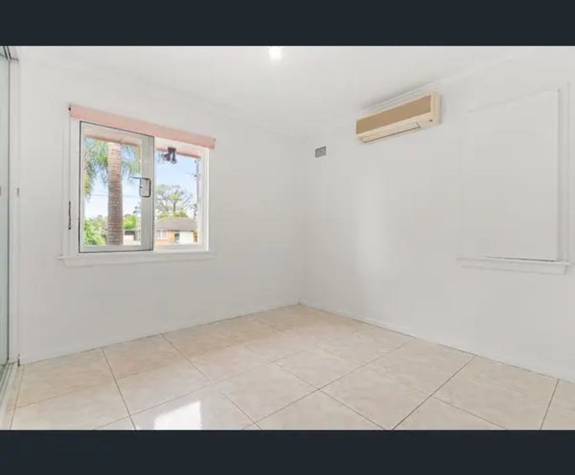 Whole property with 4 rooms for rent