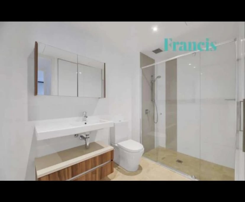 Unfurnished room with own bathroom