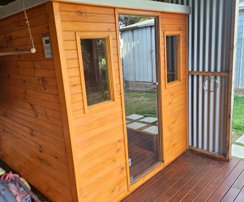 Unfurnished room with own bathroom