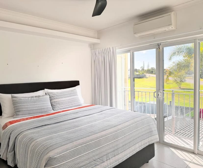 $360, Flatshare, 3 bathrooms, Pialba QLD 4655