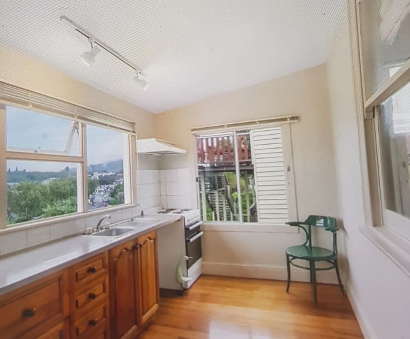 Room for Rent in Battery Point, Hobart 225, Furni...