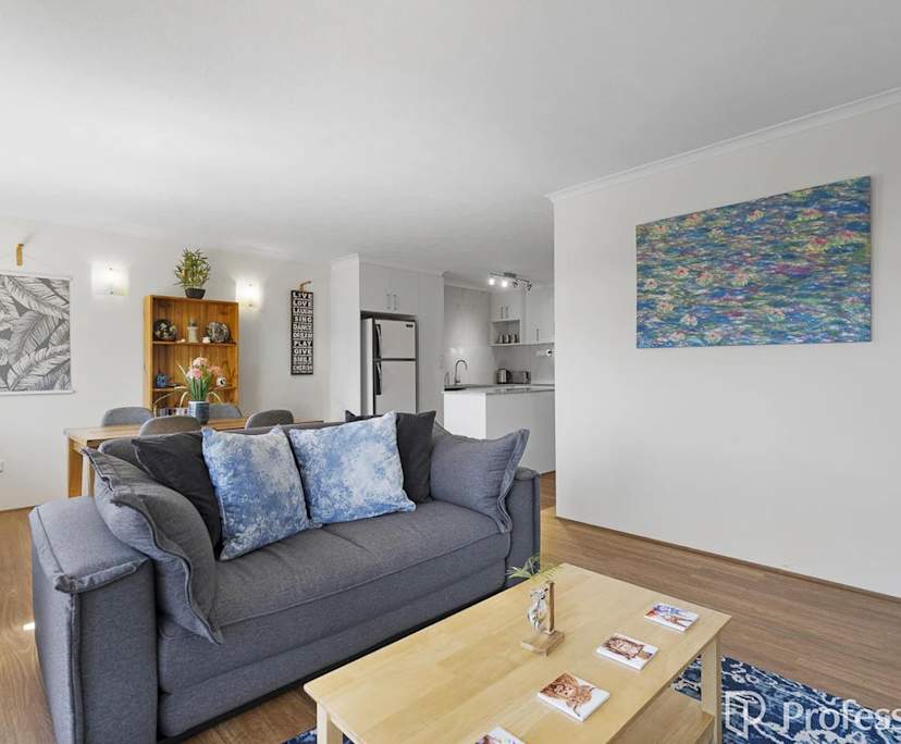 $580, Whole-property, 2 bathrooms, Canungra QLD 4275