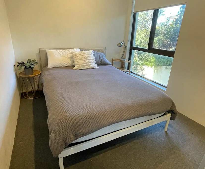 Furnished room studio flat for rent