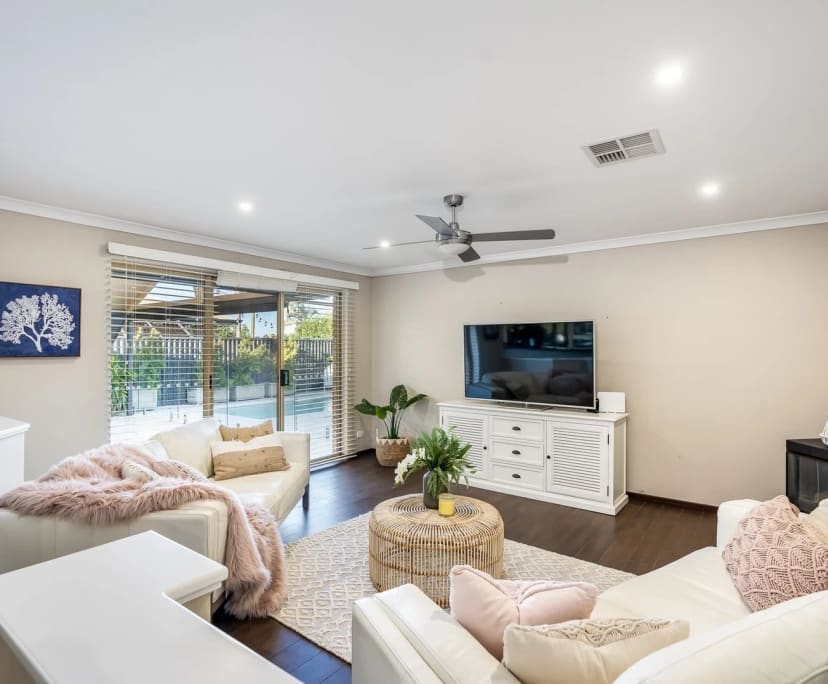 $300, Share-house, 6 bathrooms, Kingsley WA 6026