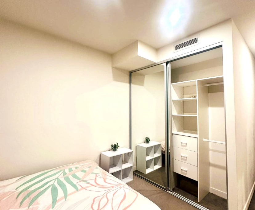 Furnished room with own bathroom