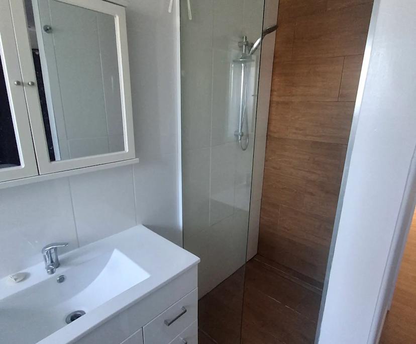 $350, Share-house, 4 bathrooms, Lota QLD 4179