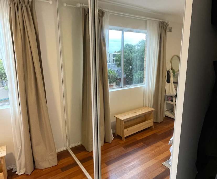 Unfurnished room in a flatshare