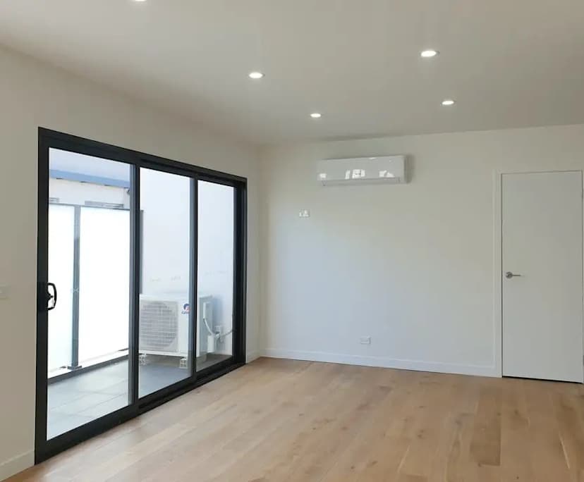 $390, Flatshare, 2 bathrooms, Oakleigh VIC 3166