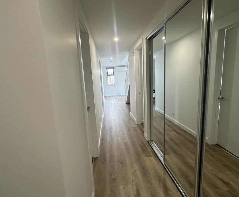 $325, Share-house, 4 bathrooms, Highton VIC 3216