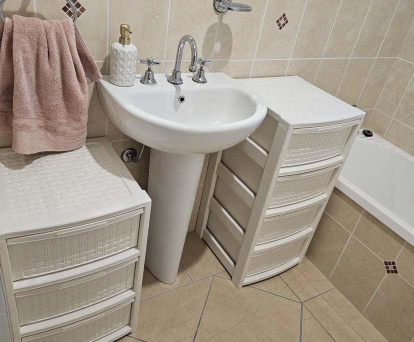 $300, Share-house, 4 bathrooms, Norman Gardens QLD 4701