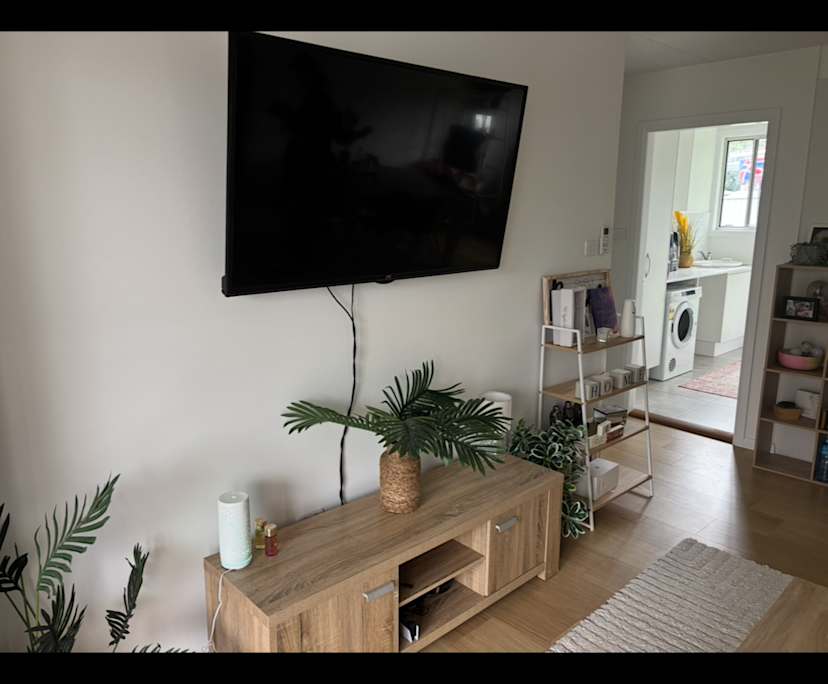 $250, Share-house, 3 bathrooms, Frederickton NSW 2440