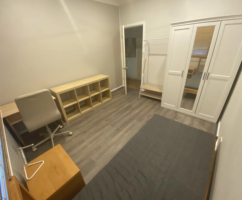 Furnished room in a share house